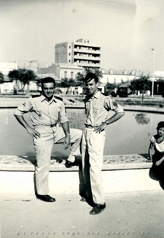 Balaszynski a droite- Divers 220 en 1959.jpg